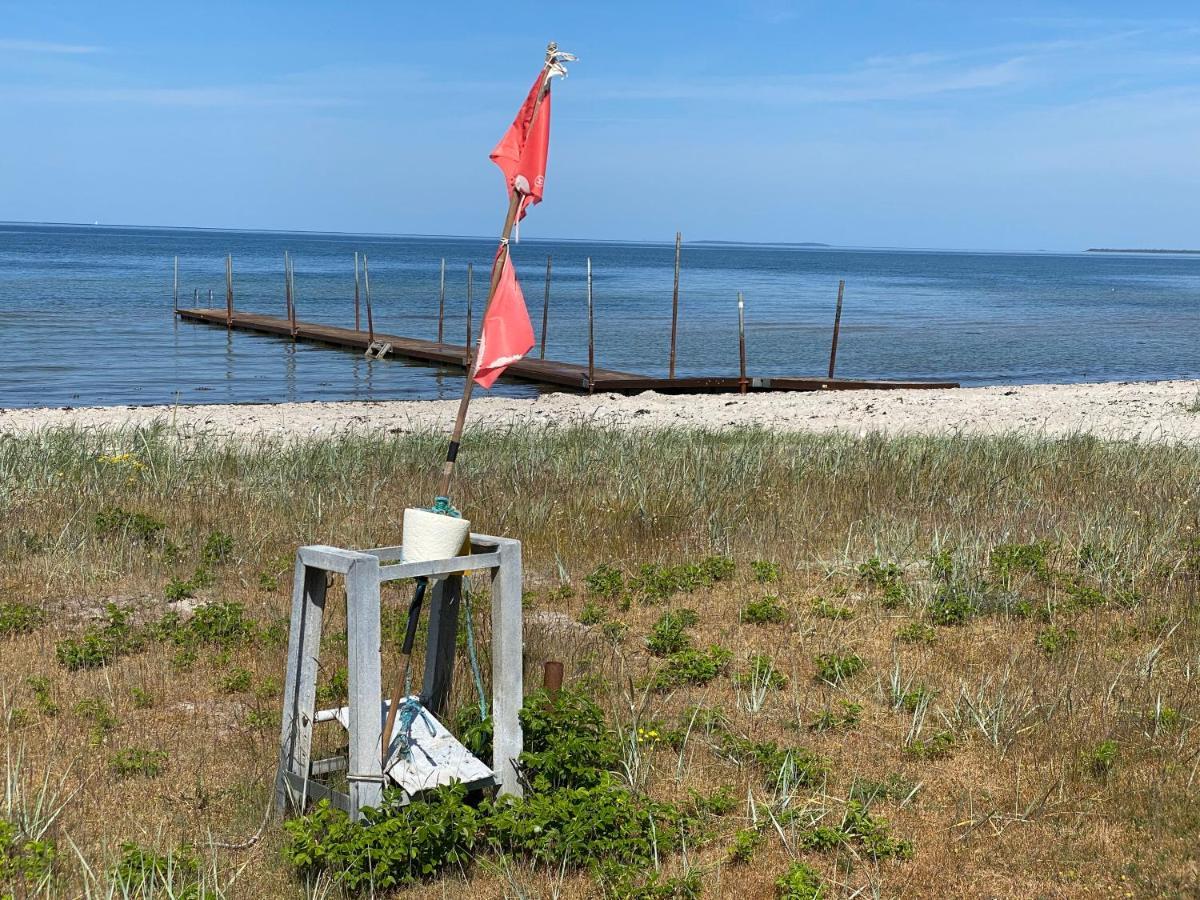 Strandhuset. Asperup Экстерьер фото
