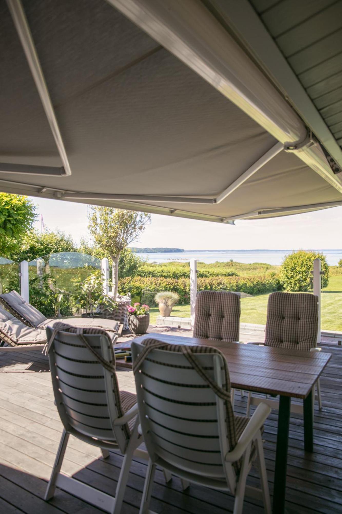 Strandhuset. Asperup Экстерьер фото